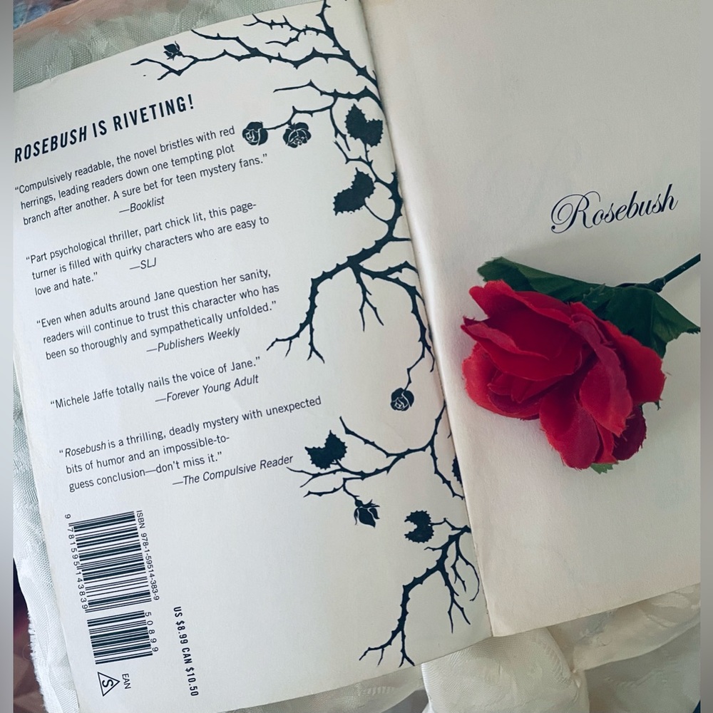Rose Bush Book By Michele Jaffe (326 Pages)RAZORBILL By PenguinGroup - Picture 7 of 8